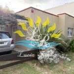 COSTA AZUL: VENTA CASA TIPO PH PLANTA BAJA GAS NATURAL ENTRADA AUTO 3 AMBIENTES PATIO PARRILLA 3 CUADRAS DEL MAR