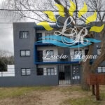 COSTA AZUL VENTA DEPARTAMENTO 3 AMBIENTES A ESTRENAR AMOBLADO CON ESPACIO GUARDA COCHE, PARRILLA